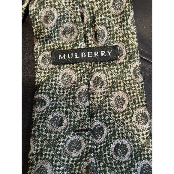 Mulberry 100% Silk Green Classic Tie - Picture 4 of 5